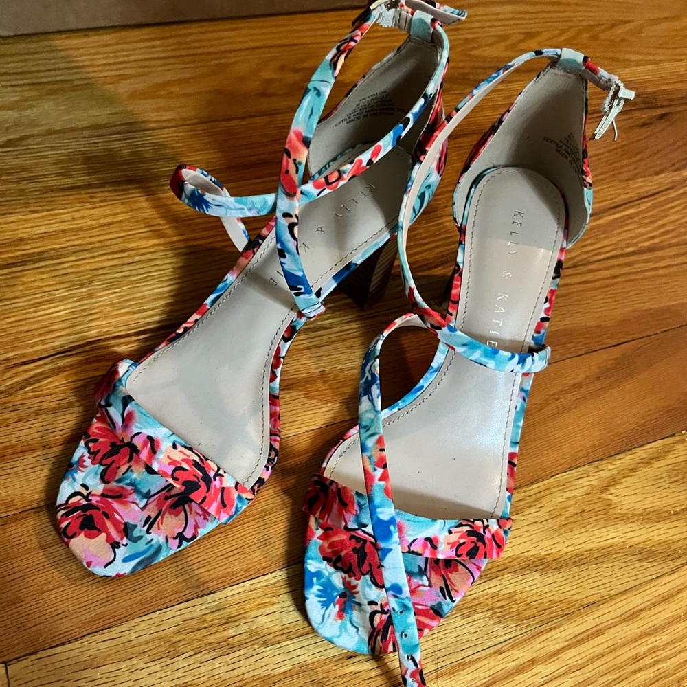Kelly & Katie floral heels